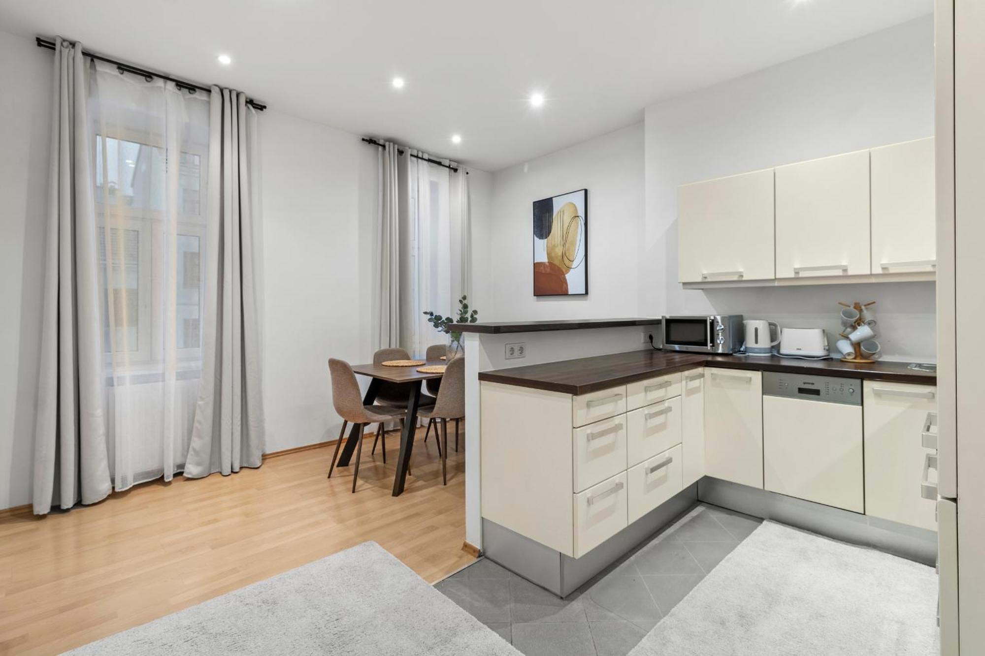 Chic 1Br Apartment - Directly Near Schoenbrunn Wien Eksteriør billede