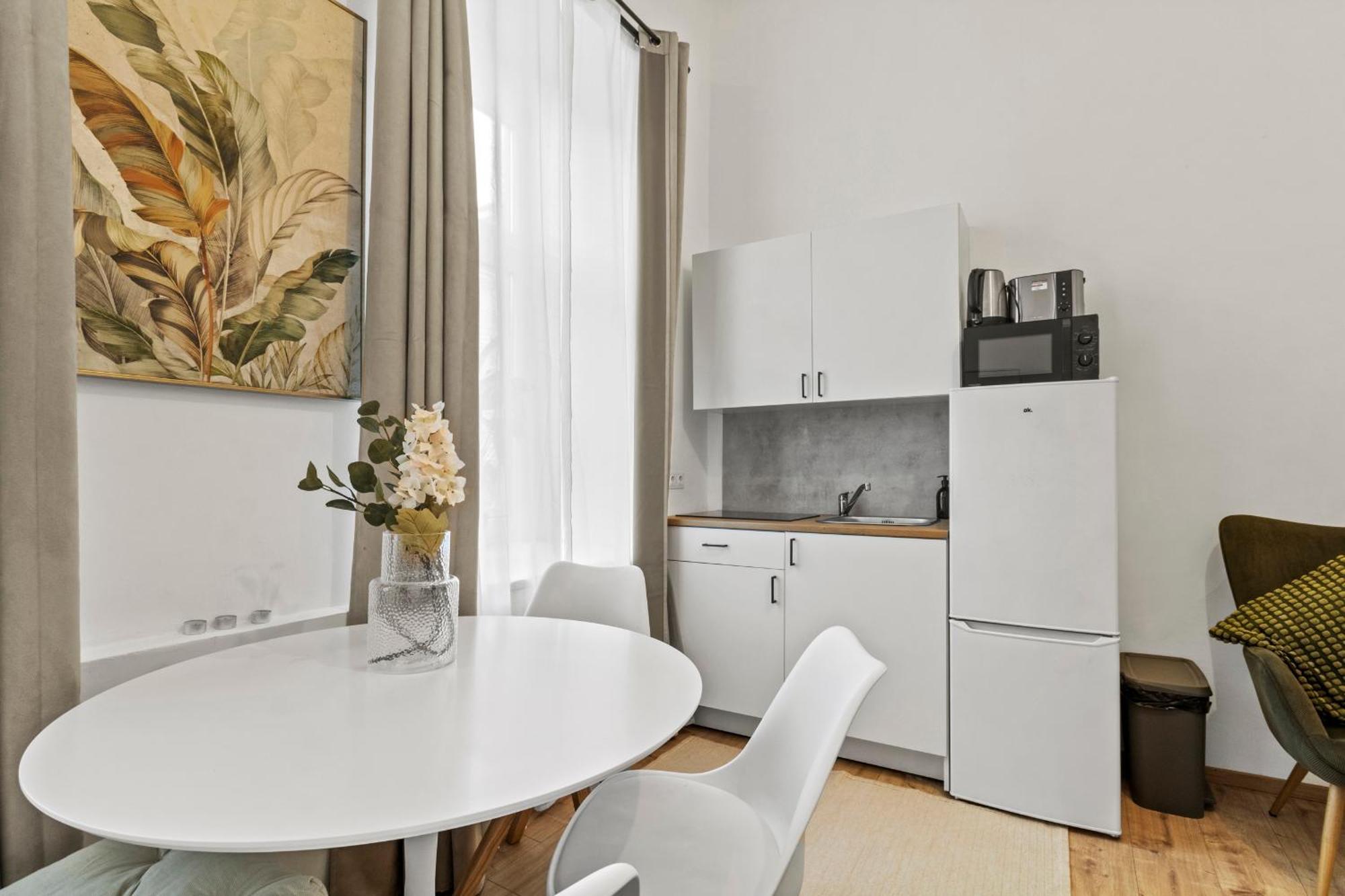 Chic 1Br Apartment - Directly Near Schoenbrunn Wien Eksteriør billede